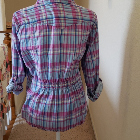 Levi's Blouse - Picture 5 of 7